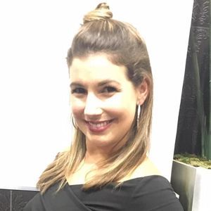 Meet your Posher, Michaela